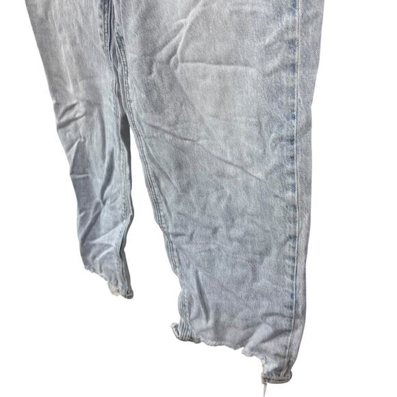 American Eagle Highest Rise 90s Boyfriend Lightwash Raw Hem Baggy Jeans sz 12 - Picture 8 of 15